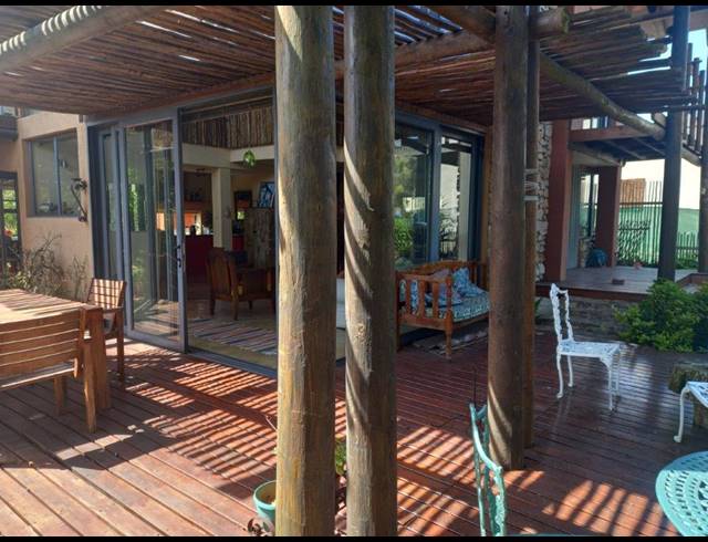 2 BEDROOM APARTMENT RENTED IN SUMMERSTRAND